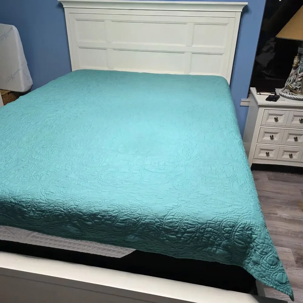 American Pacific teal quilted